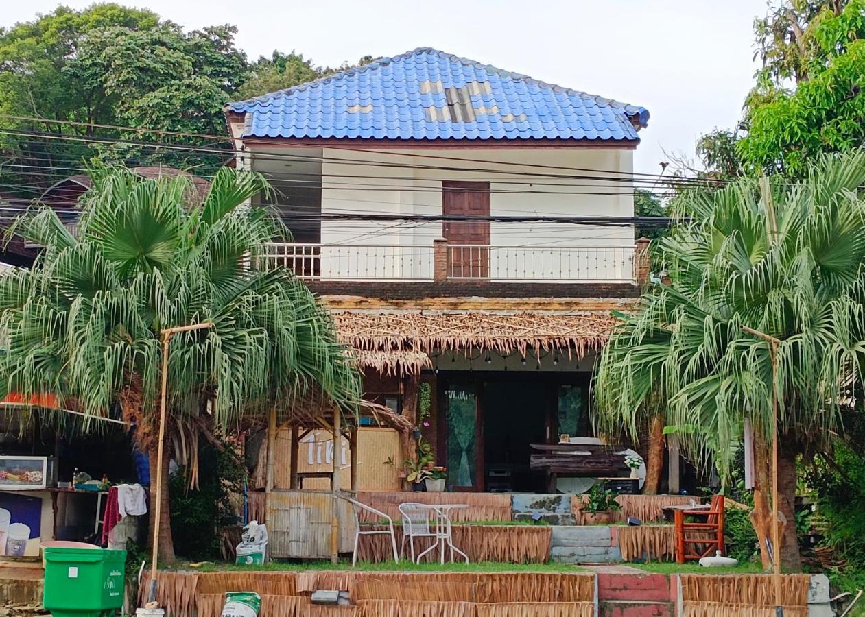 Tiki Bar-Kantiang Guesthouse Ko Lanta Extérieur photo